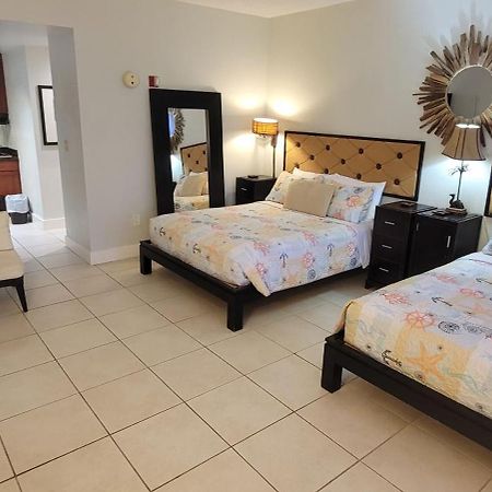 Riverview, Studio 507, Beach Steps Away!+Pool+Wifi Ράσκιν Εξωτερικό φωτογραφία