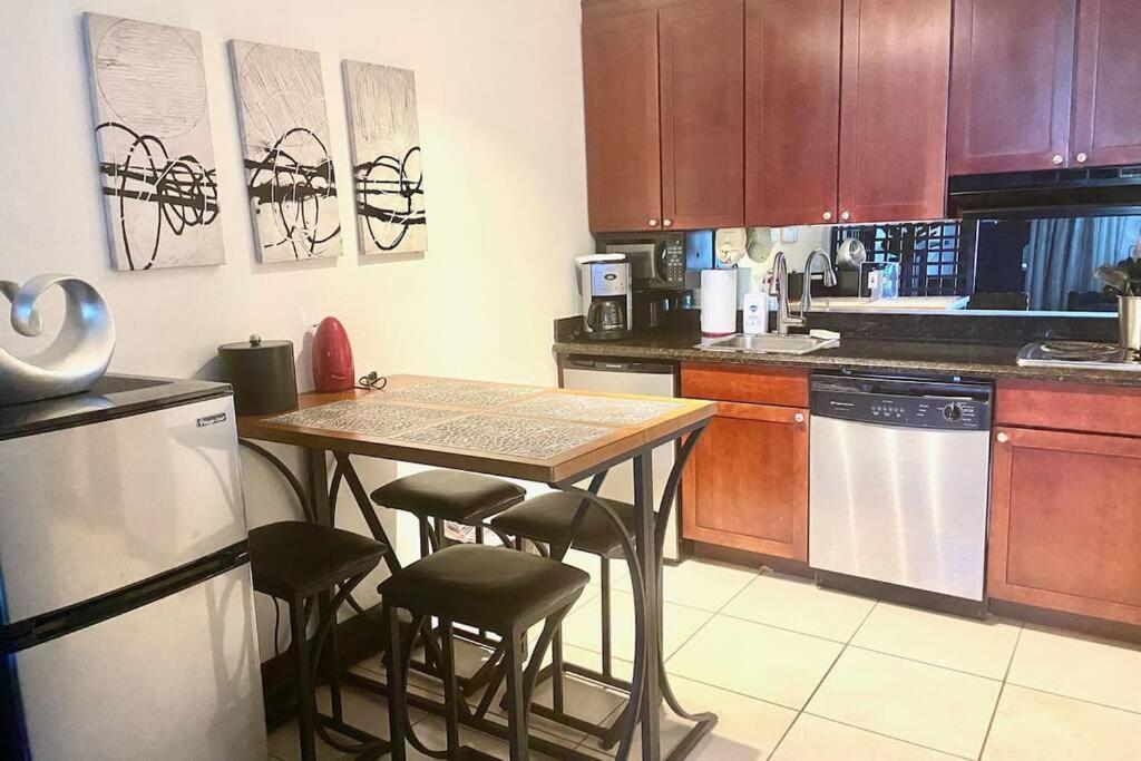 Riverview, Studio 507, Beach Steps Away!+Pool+Wifi Ράσκιν Εξωτερικό φωτογραφία