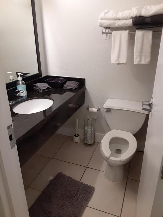 Riverview, Studio 507, Beach Steps Away!+Pool+Wifi Ράσκιν Εξωτερικό φωτογραφία